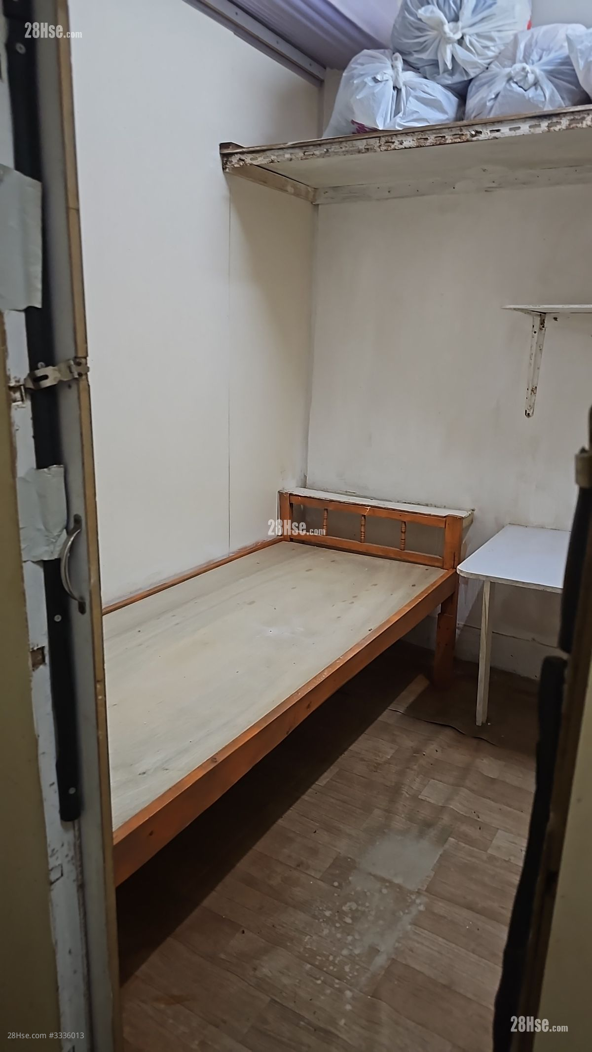 Nono Rental 5+ Bedrooms , 2 Bathrooms 40 ft² Nono Rental 5+ Bedrooms , 2 Bathrooms 40 ft²