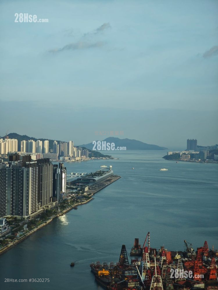 Grand Waterfront Rental 3 Bedrooms , 2 Bathrooms 901 ft² Grand Waterfront Rental 3 Bedrooms , 2 Bathrooms 901 ft²