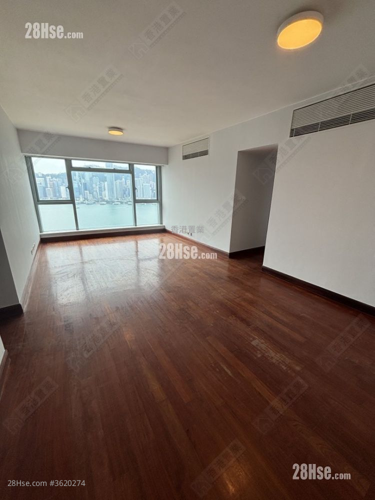 The Harbourside Rental 3 Bedrooms , 3 Bathrooms 1,049 ft² The Harbourside Rental 3 Bedrooms , 3 Bathrooms 1,049 ft²