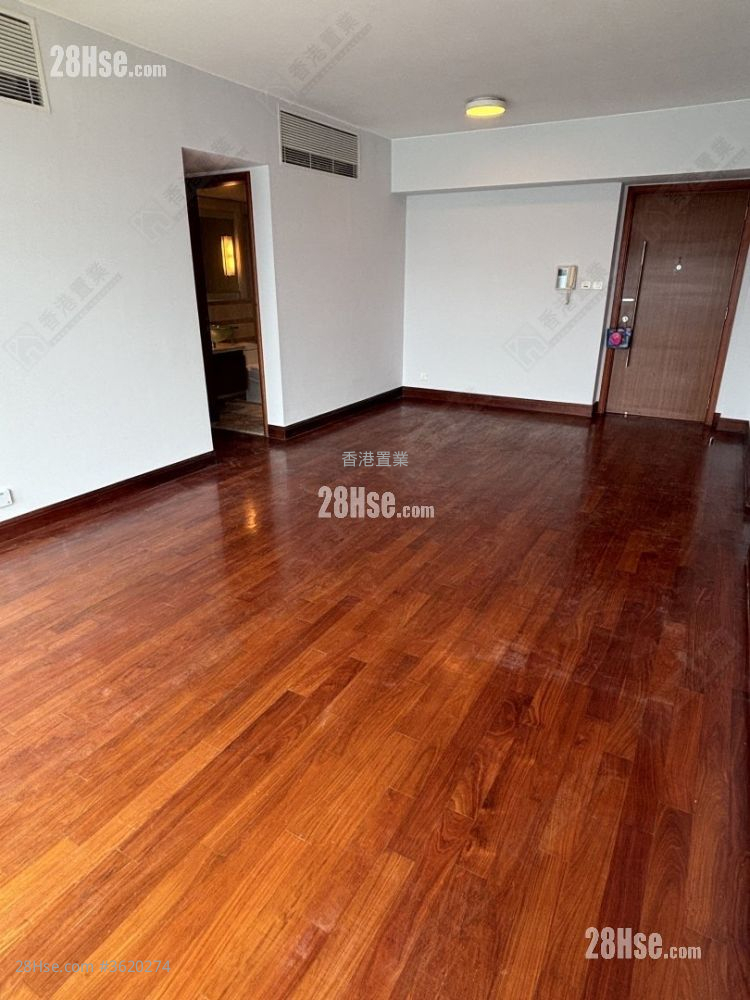 The Harbourside Rental 3 Bedrooms , 3 Bathrooms 1,049 ft² The Harbourside Rental 3 Bedrooms , 3 Bathrooms 1,049 ft²