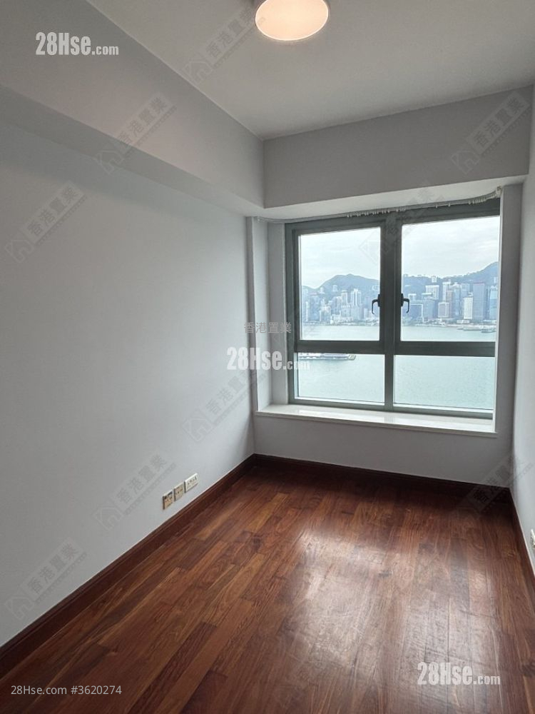 The Harbourside Rental 3 Bedrooms , 3 Bathrooms 1,049 ft² The Harbourside Rental 3 Bedrooms , 3 Bathrooms 1,049 ft²