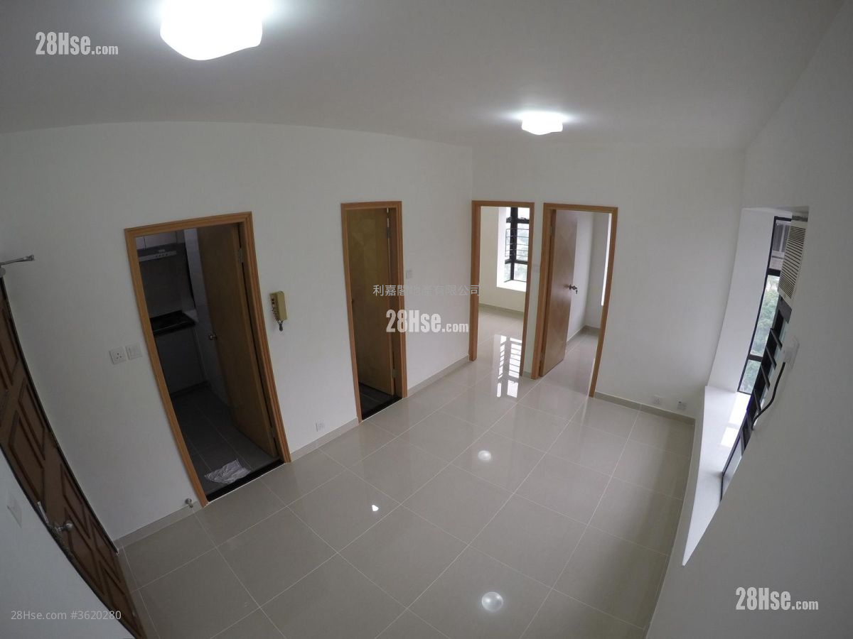 Scenery Court Sell 2 Bedrooms , 1 Bathroom 379 ft² Scenery Court Sell 2 Bedrooms , 1 Bathroom 379 ft²