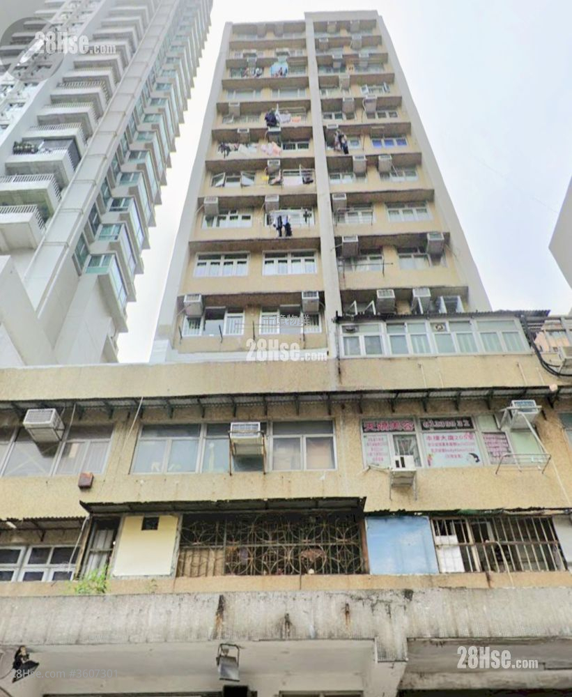 Kam Tong Building Sell 2 Bedrooms 207 ft²