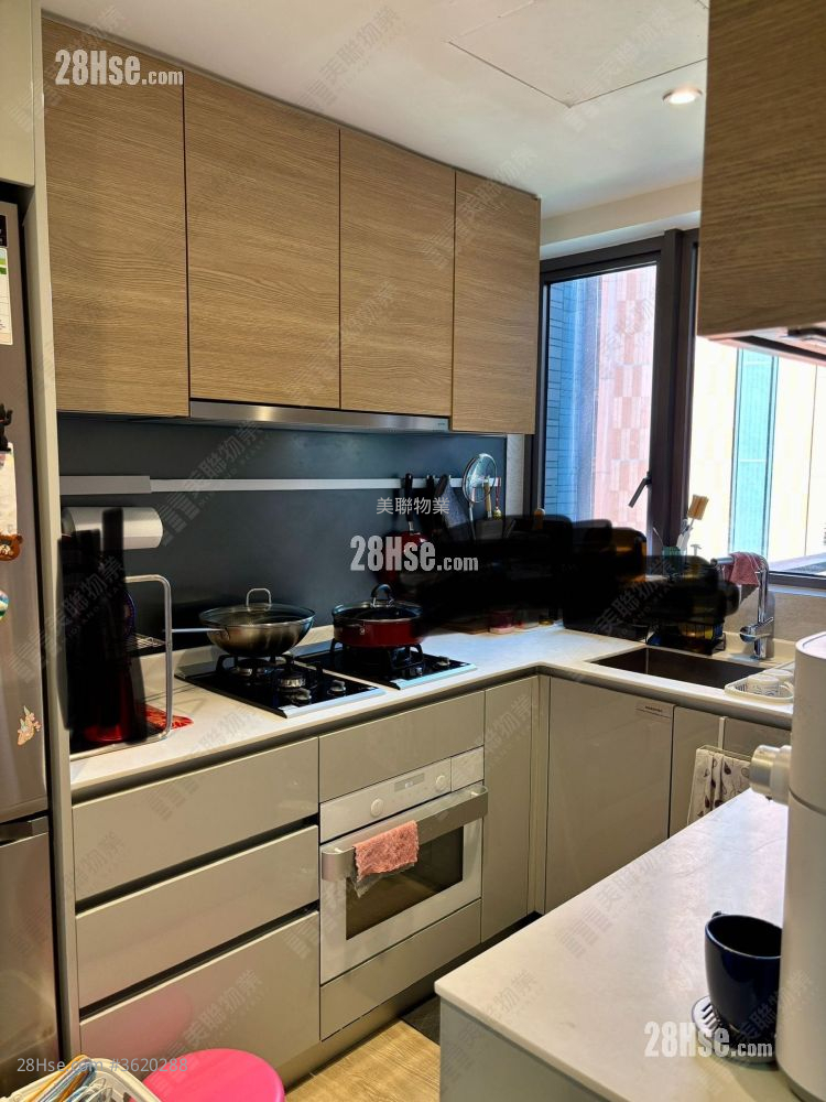 Solaria Sell 4 Bedrooms , 3 Bathrooms 1,067 ft² Solaria Sell 4 Bedrooms , 3 Bathrooms 1,067 ft²