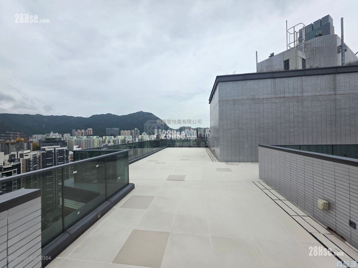 尚珒溋 售盤 4 房 , 4 浴室 1,585 平方呎 尚珒溋 售盤 4 房 , 4 浴室 1,585 平方呎