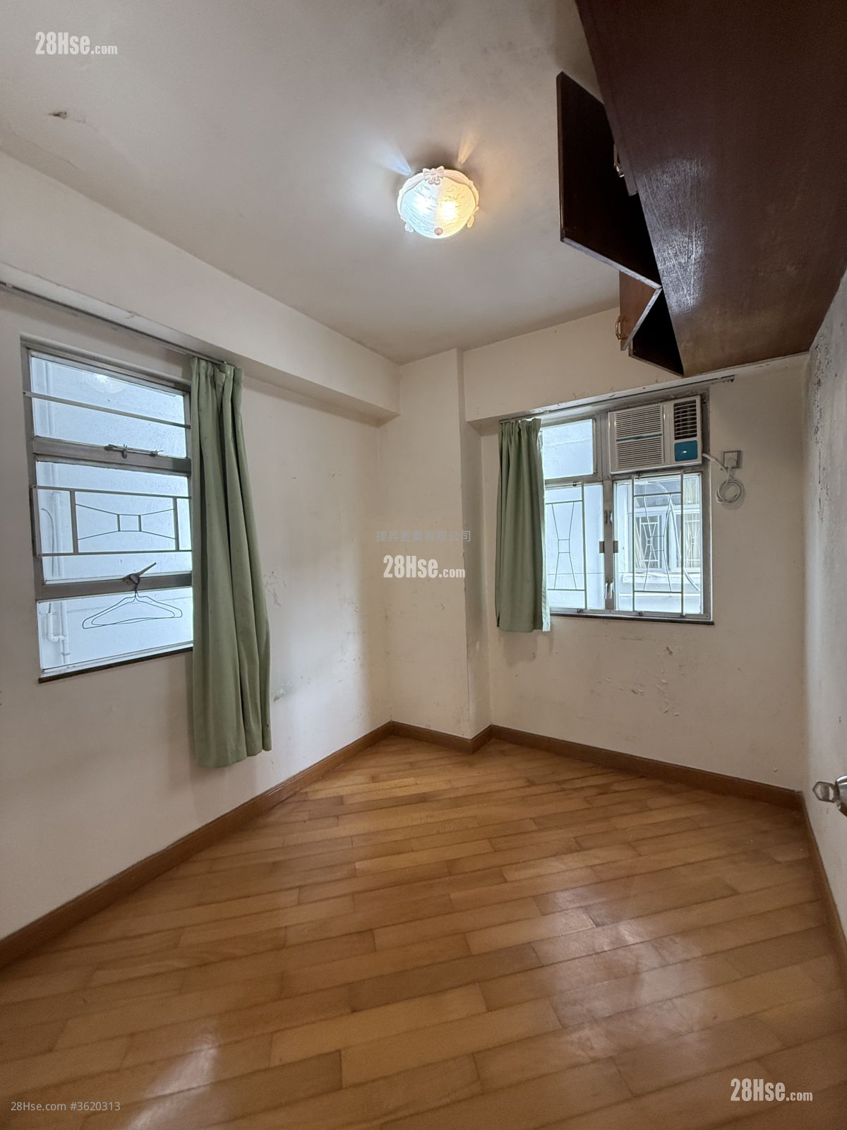Whampoa Estate Sell 2 Bedrooms , 1 Bathroom 401 ft² Whampoa Estate Sell 2 Bedrooms , 1 Bathroom 401 ft²