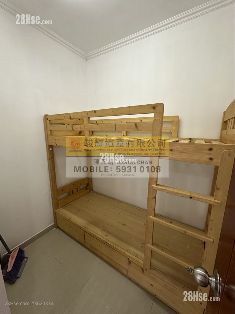 Kam Wah Building Rental 3 Bedrooms , 1 Bathroom 414 ft² Kam Wah Building Rental 3 Bedrooms , 1 Bathroom 414 ft²