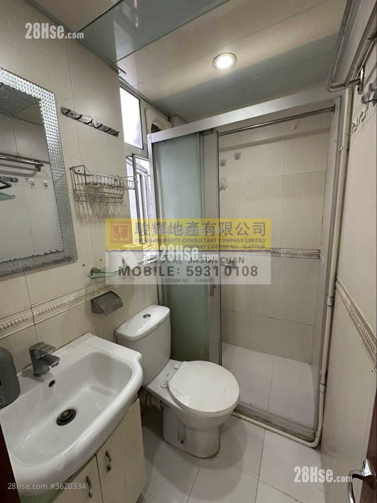 Kam Wah Building Rental 3 Bedrooms , 1 Bathroom 414 ft² Kam Wah Building Rental 3 Bedrooms , 1 Bathroom 414 ft²