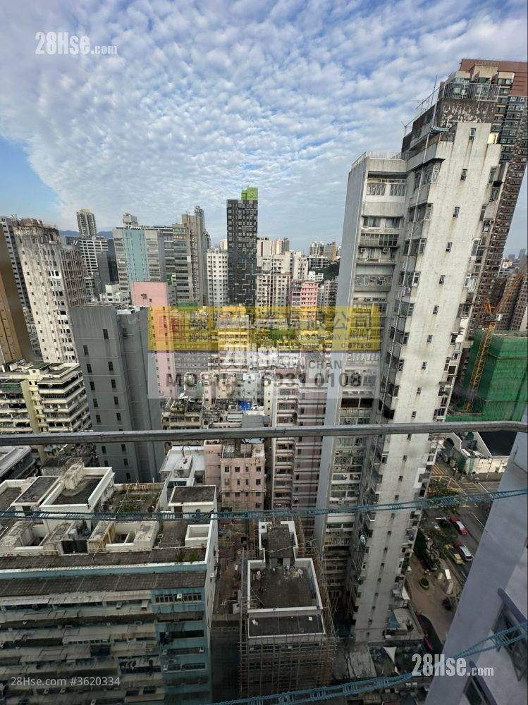 Kam Wah Building Rental 3 Bedrooms , 1 Bathroom 414 ft² Kam Wah Building Rental 3 Bedrooms , 1 Bathroom 414 ft²
