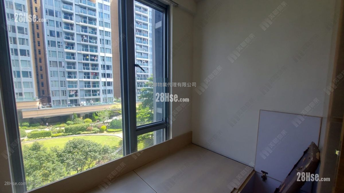 Park Yoho Rental 532 ft² Park Yoho Rental 532 ft²