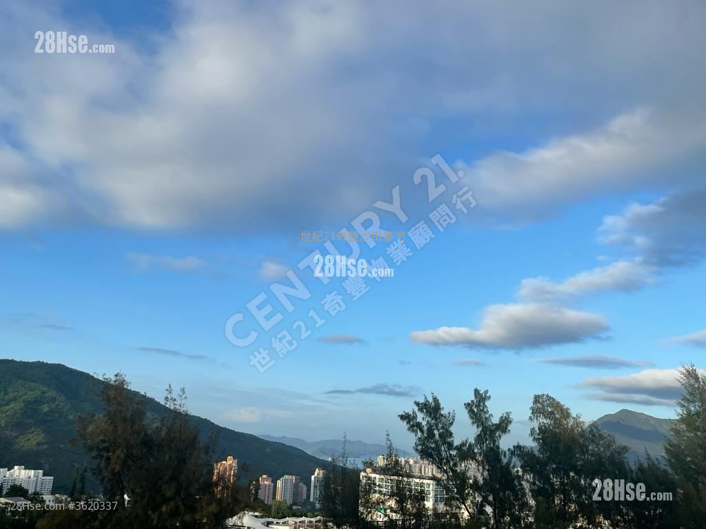 Greenwood Terrace Sell 3 Bedrooms , 2 Bathrooms 882 ft² Greenwood Terrace Sell 3 Bedrooms , 2 Bathrooms 882 ft²