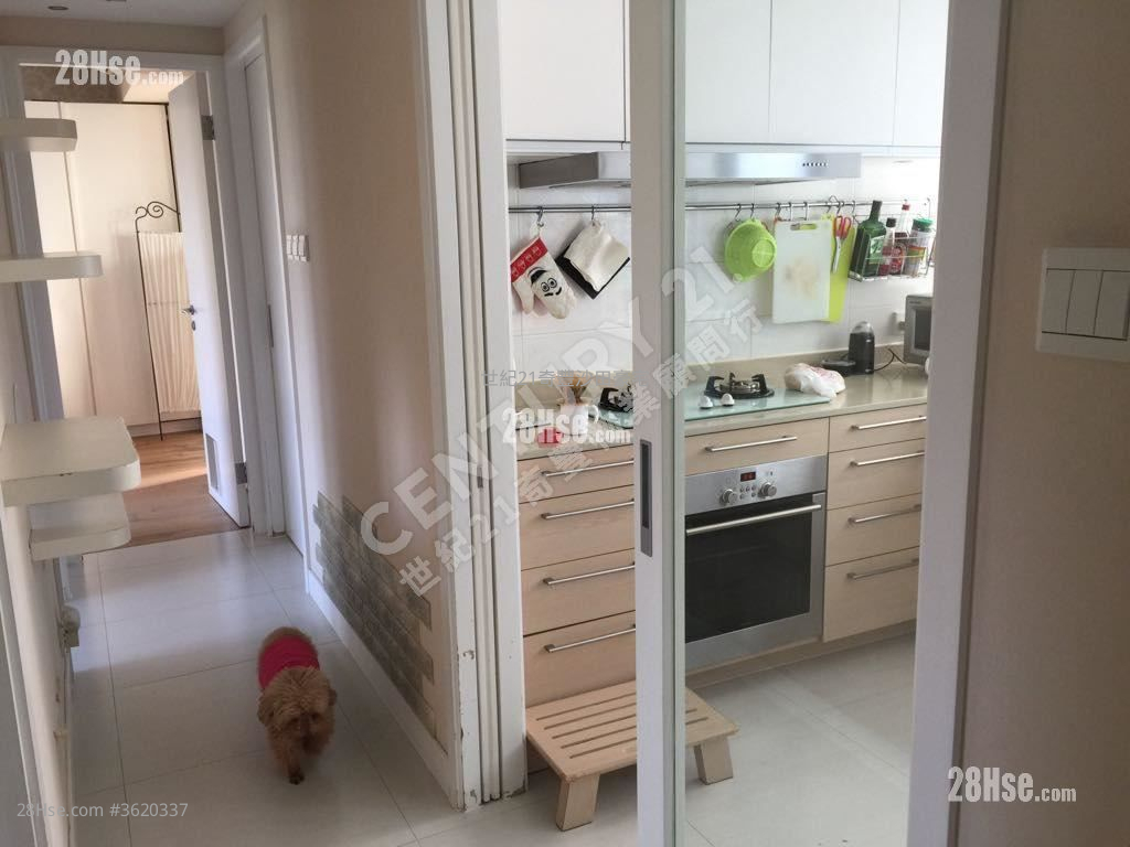 Greenwood Terrace Sell 3 Bedrooms , 2 Bathrooms 882 ft² Greenwood Terrace Sell 3 Bedrooms , 2 Bathrooms 882 ft²