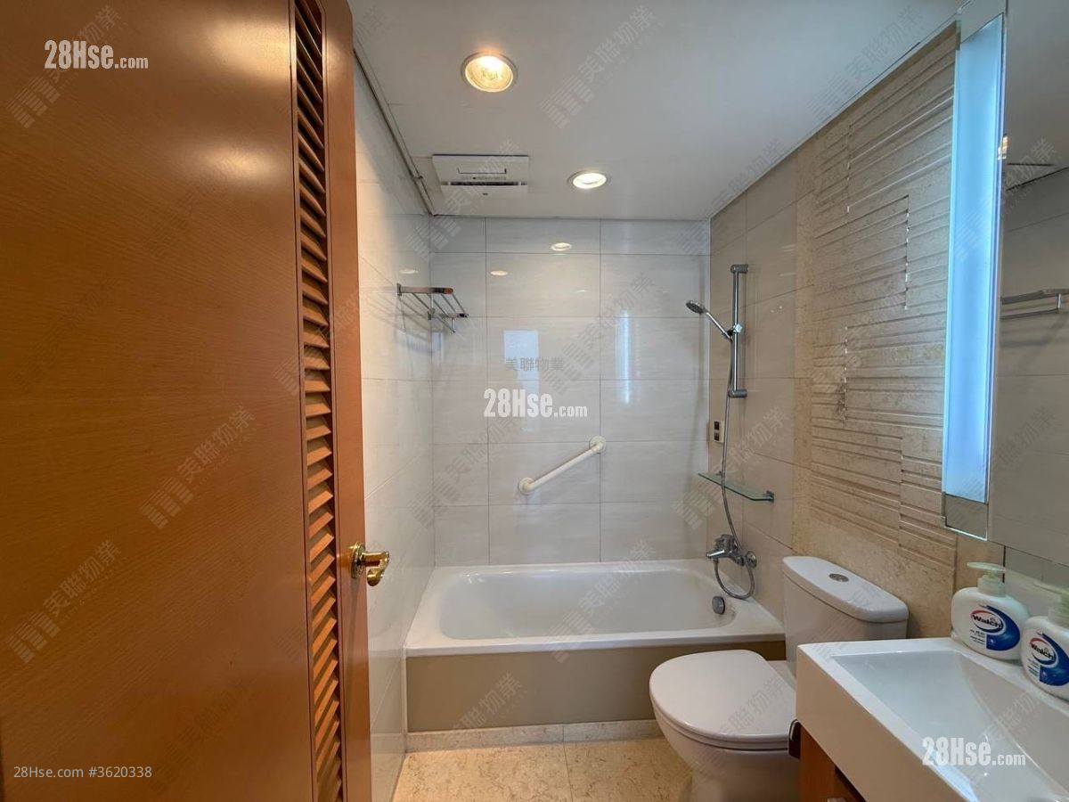 Lake Silver Sell 3 Bedrooms , 2 Bathrooms 762 ft² Lake Silver Sell 3 Bedrooms , 2 Bathrooms 762 ft²