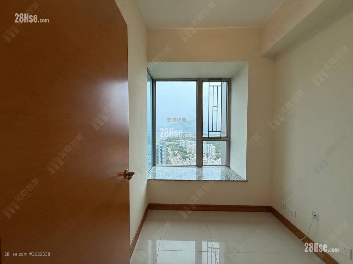 Lake Silver Sell 3 Bedrooms , 2 Bathrooms 762 ft² Lake Silver Sell 3 Bedrooms , 2 Bathrooms 762 ft²
