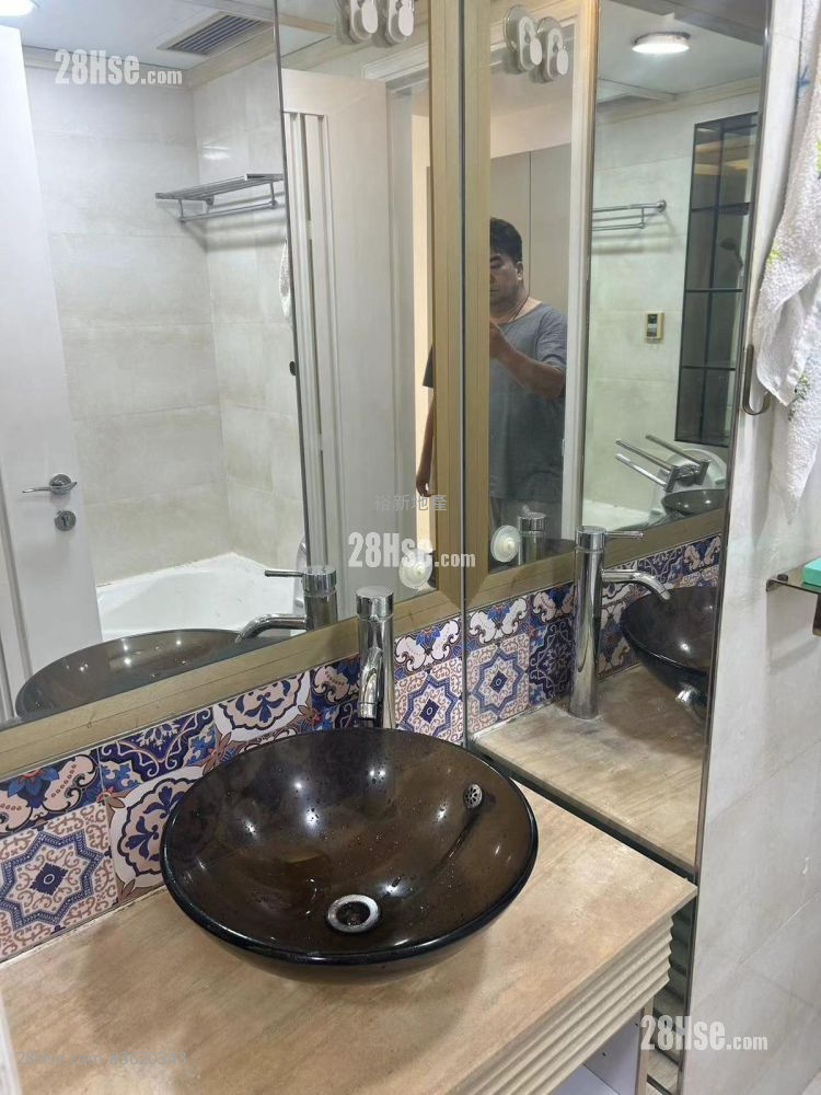 The Apex Sell 2 Bedrooms , 1 Bathroom 453 ft² The Apex Sell 2 Bedrooms , 1 Bathroom 453 ft²