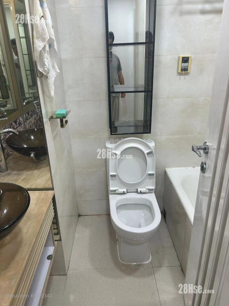 The Apex Sell 2 Bedrooms , 1 Bathroom 453 ft² The Apex Sell 2 Bedrooms , 1 Bathroom 453 ft²