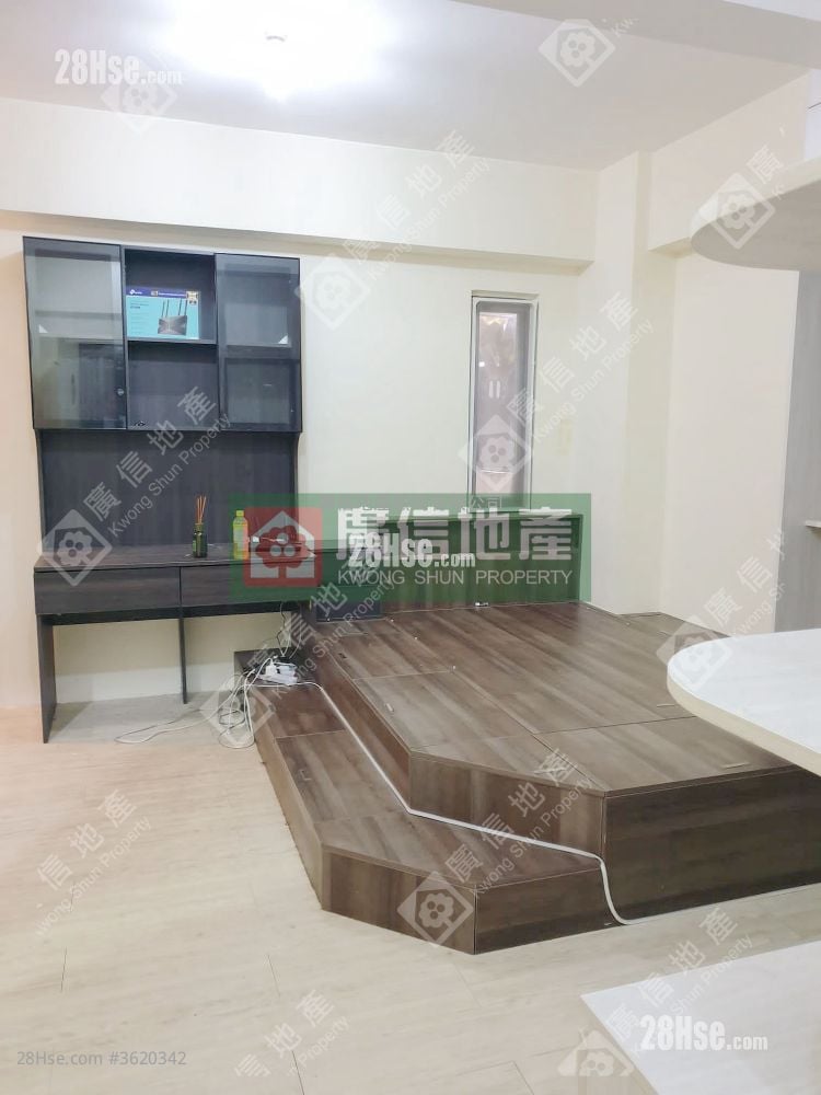 Lai Tong Building Sell Studio , 1 Bathroom 238 ft² Lai Tong Building Sell Studio , 1 Bathroom 238 ft²