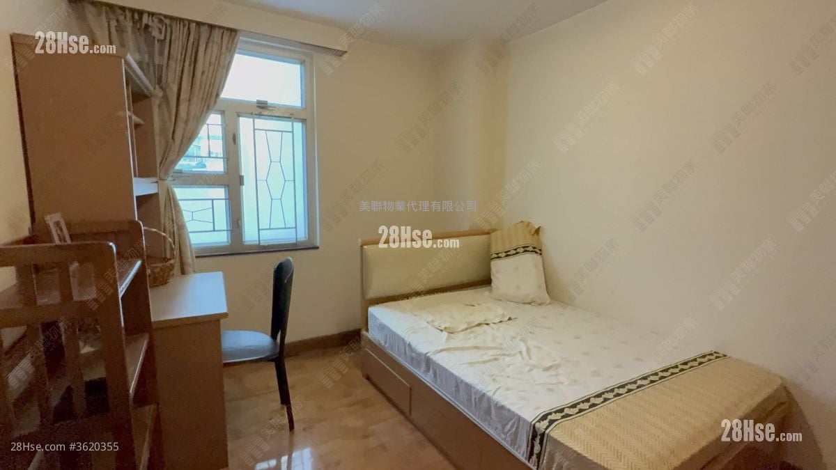 Mei Foo Sun Chuen Sell 3 Bedrooms , 2 Bathrooms 1,109 ft² Mei Foo Sun Chuen Sell 3 Bedrooms , 2 Bathrooms 1,109 ft²
