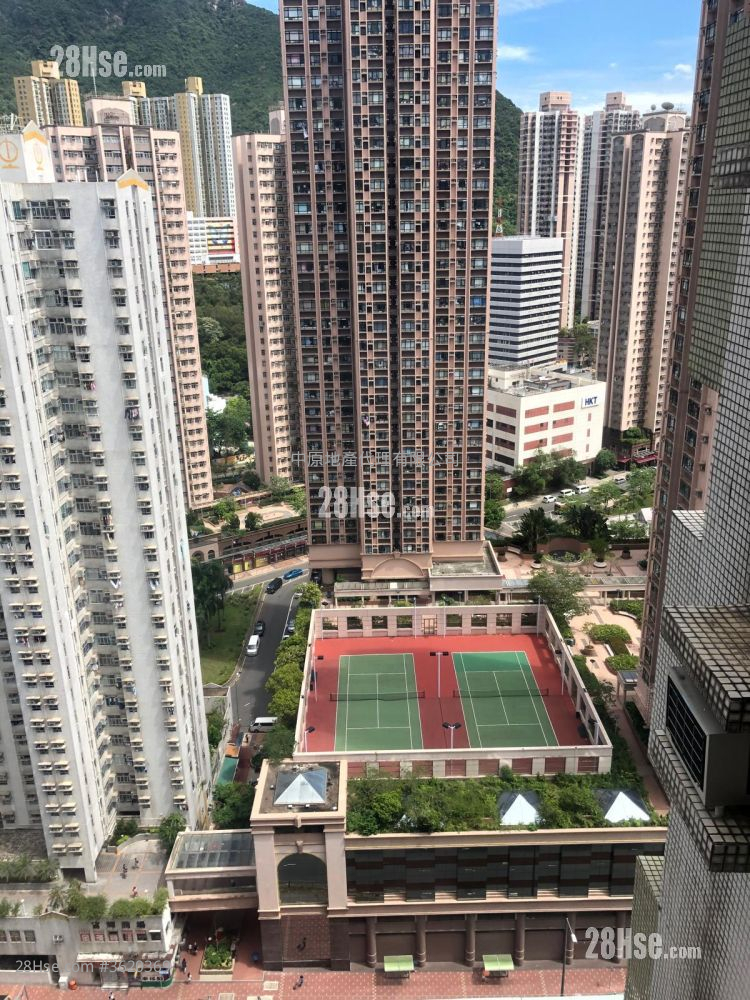 Ma On Shan Centre Sell 4 Bedrooms 609 ft² Ma On Shan Centre Sell 4 Bedrooms 609 ft²