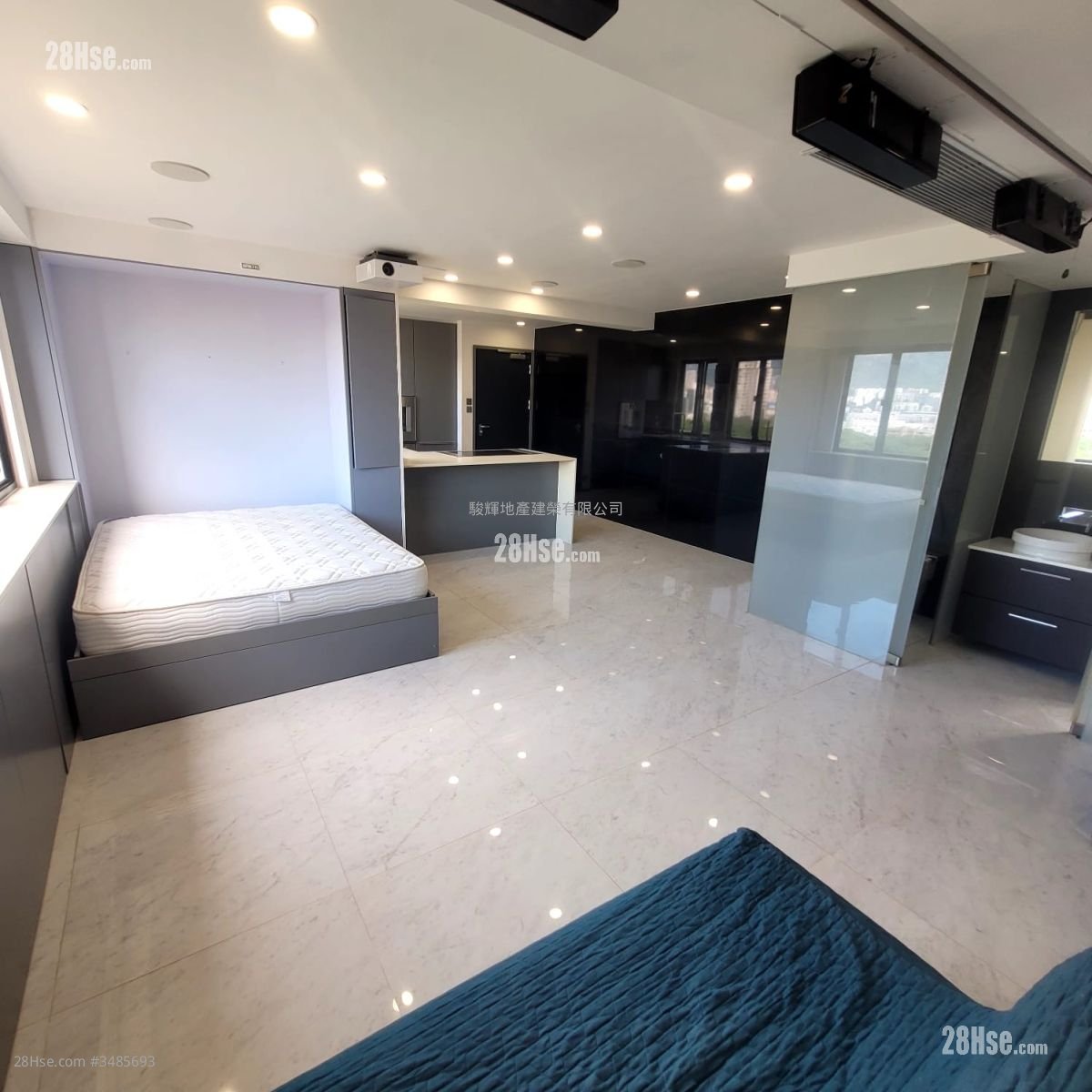 Sunshine Building Rental Studio 461 ft² Sunshine Building Rental Studio 461 ft²