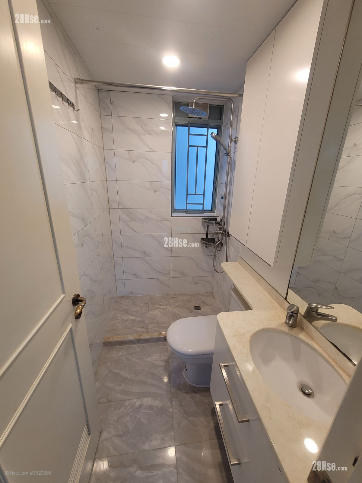 The Victoria Towers Rental 3 Bedrooms , 2 Bathrooms 791 ft² The Victoria Towers Rental 3 Bedrooms , 2 Bathrooms 791 ft²