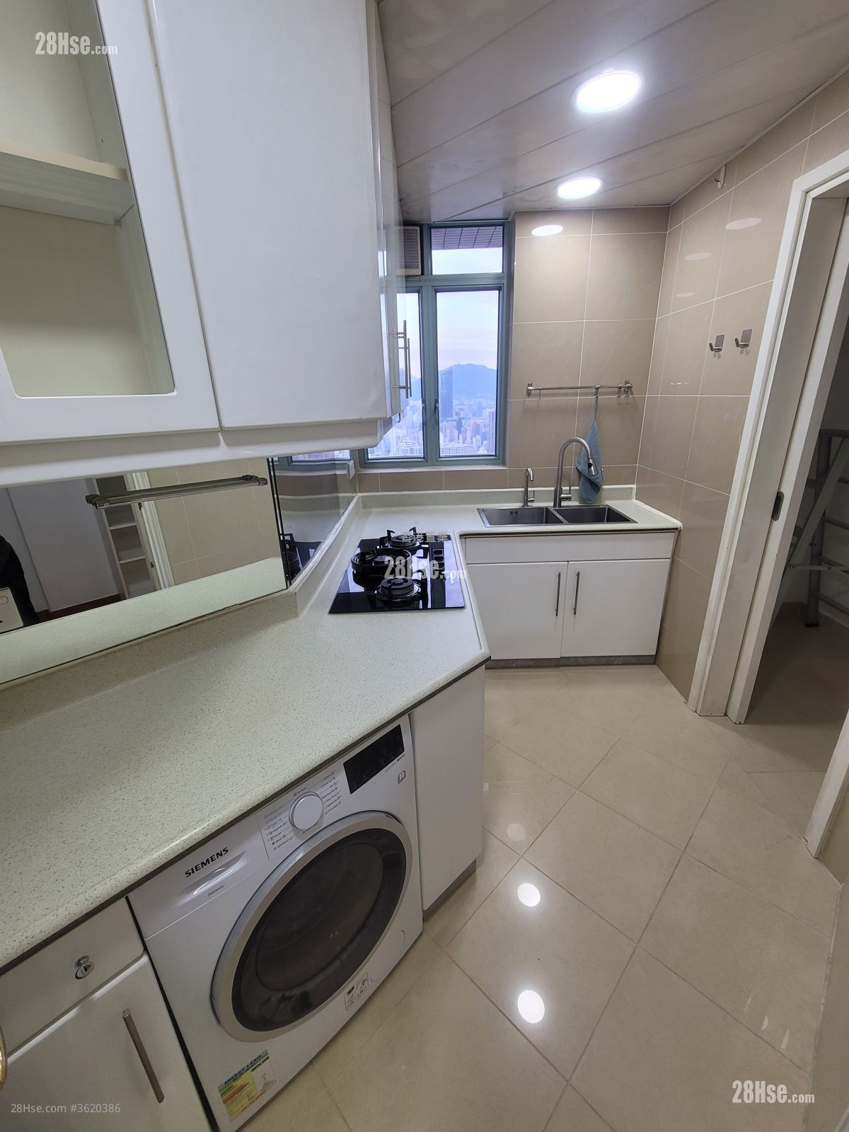 The Victoria Towers Rental 3 Bedrooms , 2 Bathrooms 791 ft² The Victoria Towers Rental 3 Bedrooms , 2 Bathrooms 791 ft²