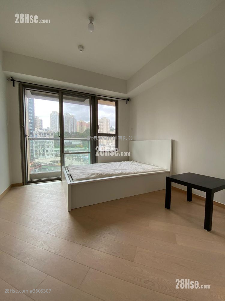Upper East Rental Studio , 1 Bathroom 218 ft²