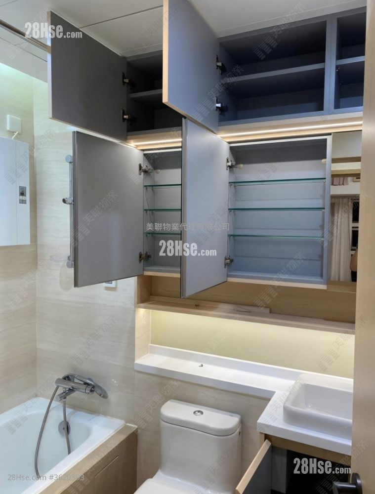 The Grandville Sell 2 Bedrooms 577 ft² The Grandville Sell 2 Bedrooms 577 ft²