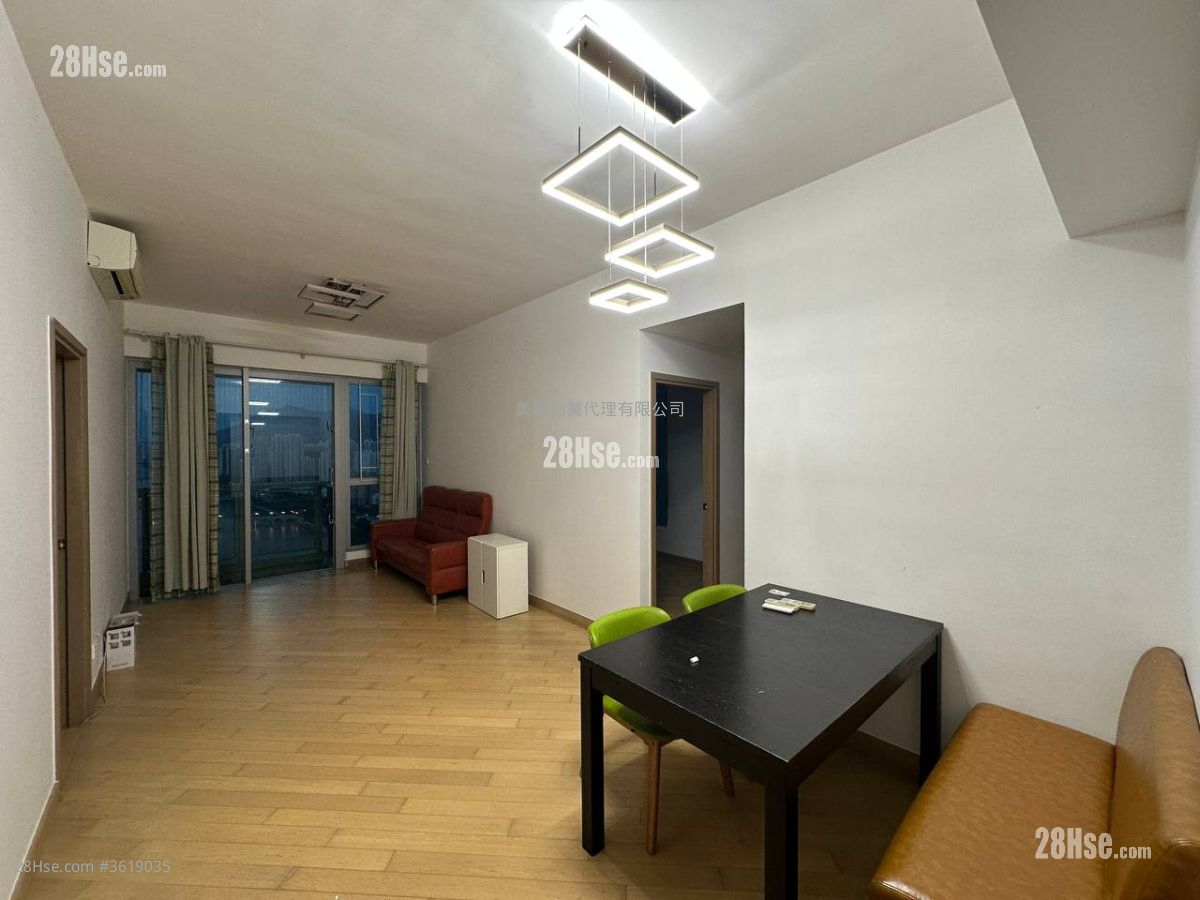The Riverpark Rental 826 ft² The Riverpark Rental 826 ft²