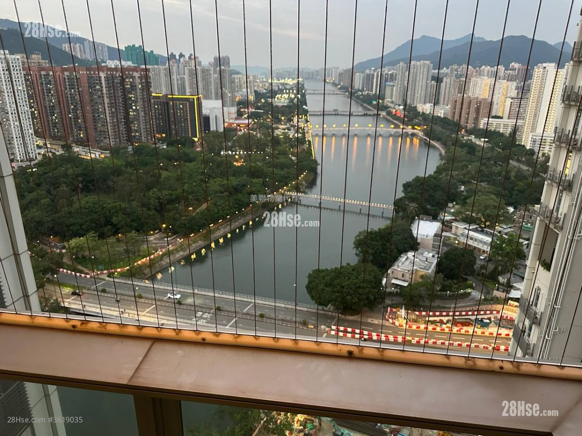 The Riverpark Rental 826 ft² The Riverpark Rental 826 ft²