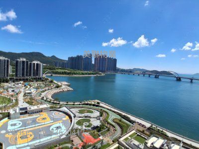 Alto Residences Rental 2 Bedrooms , 2 Bathrooms 640 ft²