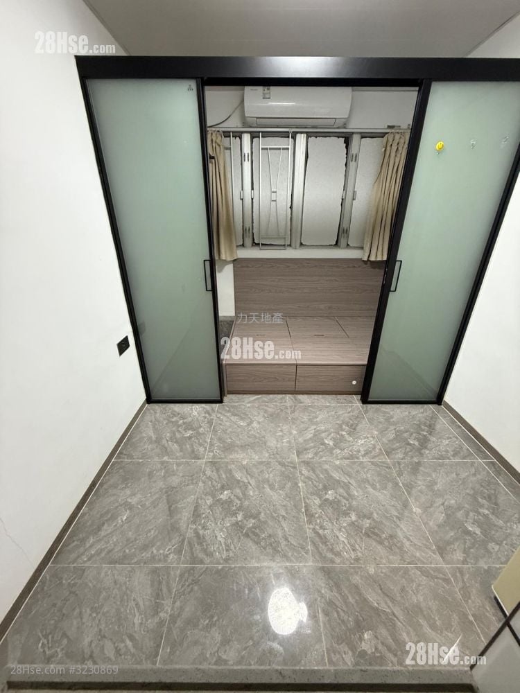 Lung Wa Building Rental 1 Bedroom , 1 Bathroom 160 ft²