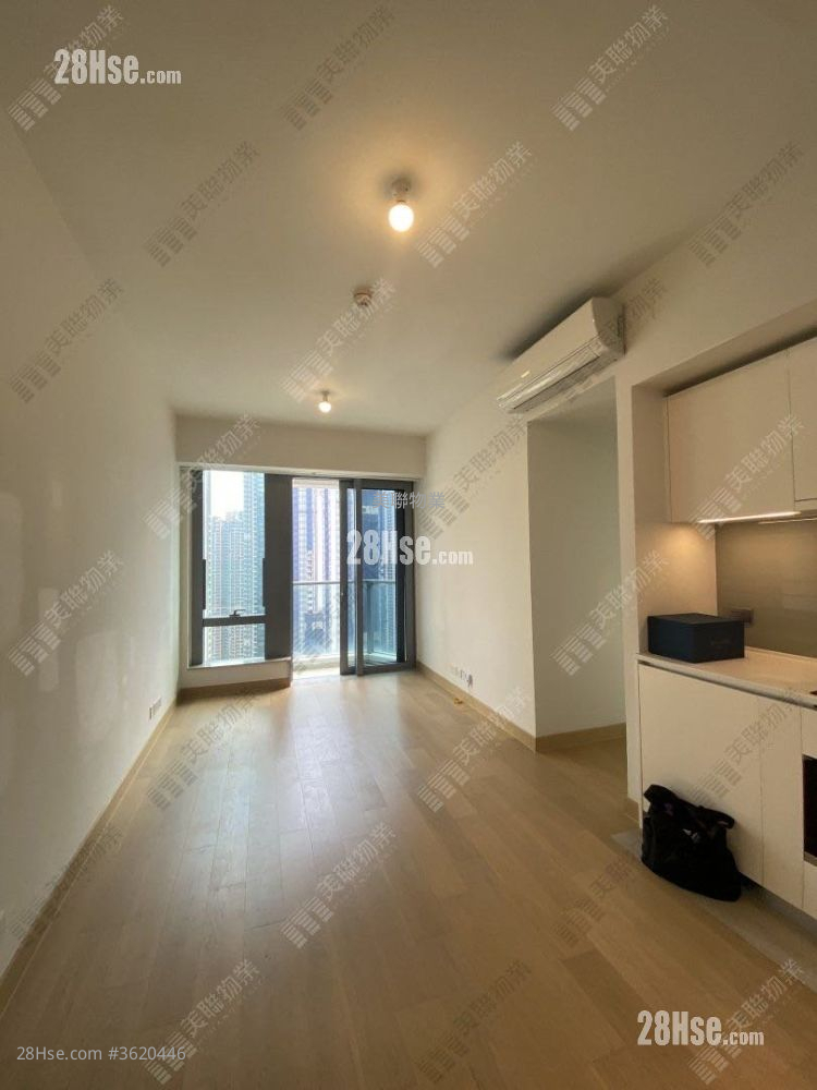 Malibu Sell 2 Bedrooms 595 ft² Malibu Sell 2 Bedrooms 595 ft²