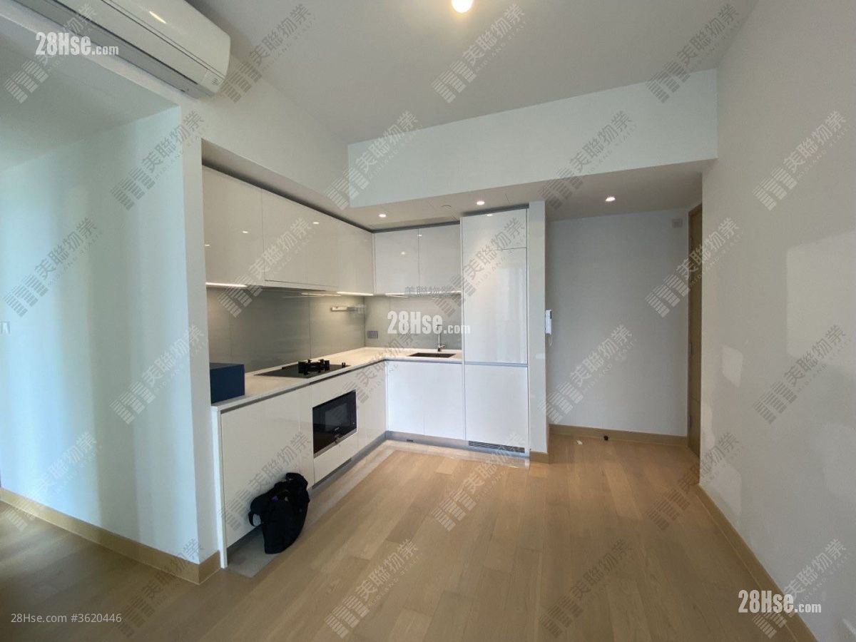 Malibu Sell 2 Bedrooms 595 ft² Malibu Sell 2 Bedrooms 595 ft²