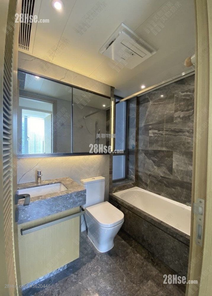 Malibu Sell 2 Bedrooms 595 ft² Malibu Sell 2 Bedrooms 595 ft²