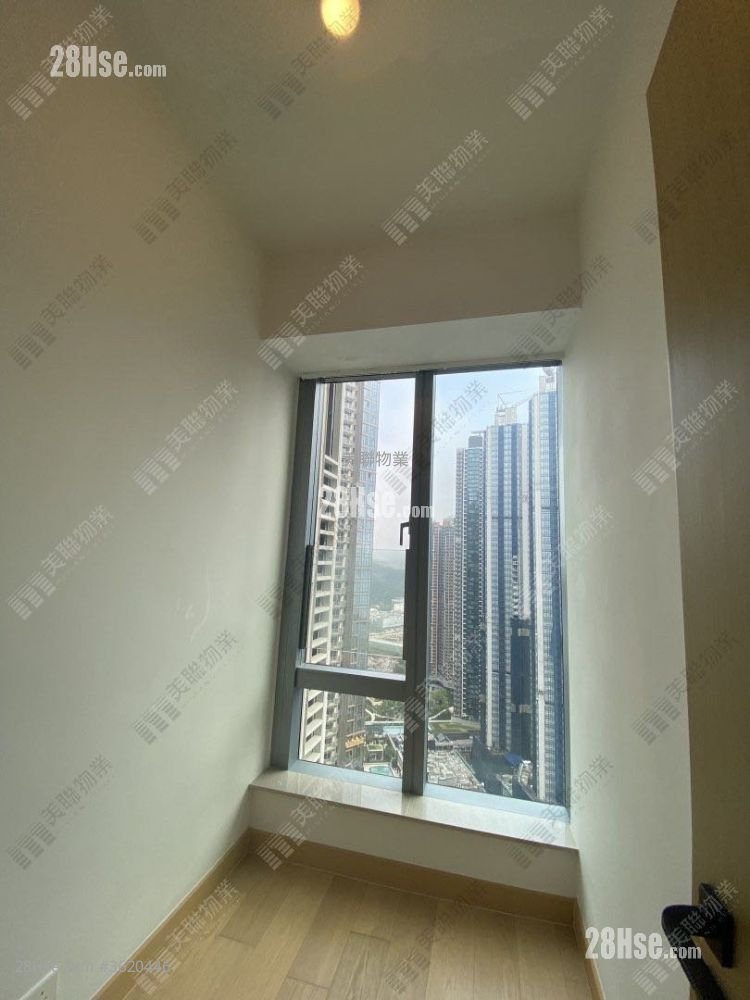 Malibu Sell 2 Bedrooms 595 ft² Malibu Sell 2 Bedrooms 595 ft²