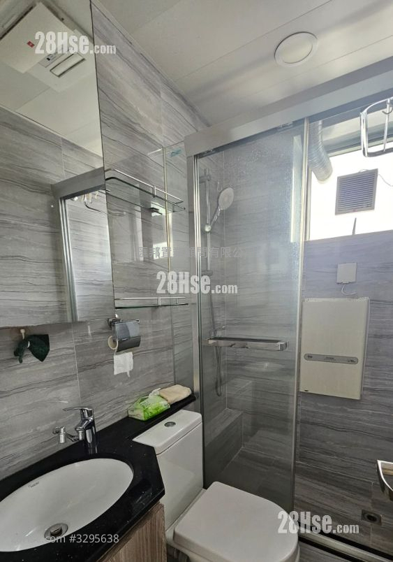 Chun King Court Sell 3 Bedrooms , 1 Bathroom 464 ft² Chun King Court Sell 3 Bedrooms , 1 Bathroom 464 ft²