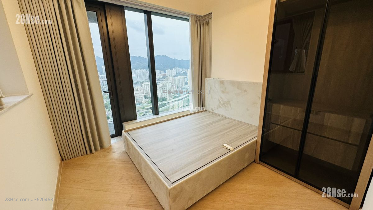 The Arles Rental 3 Bedrooms , 2 Bathrooms 945 ft² The Arles Rental 3 Bedrooms , 2 Bathrooms 945 ft²