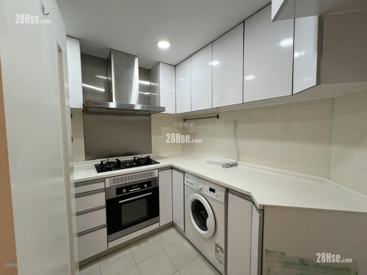 Marbella Sell 3 Bedrooms , 1 Bathroom 729 ft²