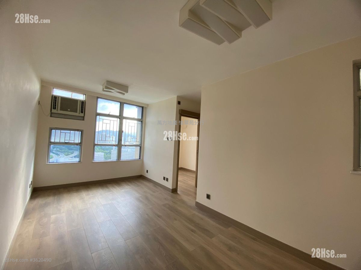 Yu Chui Court Sell 2 Bedrooms , 1 Bathroom 517 ft² Yu Chui Court Sell 2 Bedrooms , 1 Bathroom 517 ft²