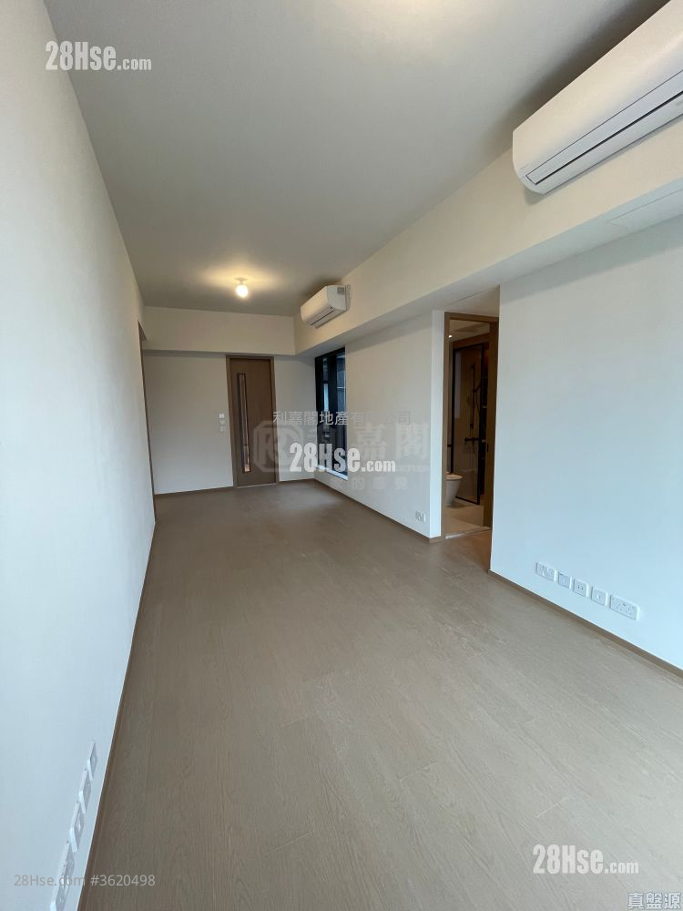 Onmantin Rental 3 Bedrooms , 2 Bathrooms 899 ft² Onmantin Rental 3 Bedrooms , 2 Bathrooms 899 ft²
