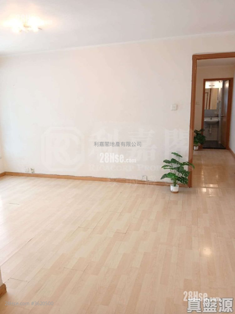 Mei Foo Sun Chuen Sell 2 Bedrooms , 1 Bathroom 671 ft² Mei Foo Sun Chuen Sell 2 Bedrooms , 1 Bathroom 671 ft²