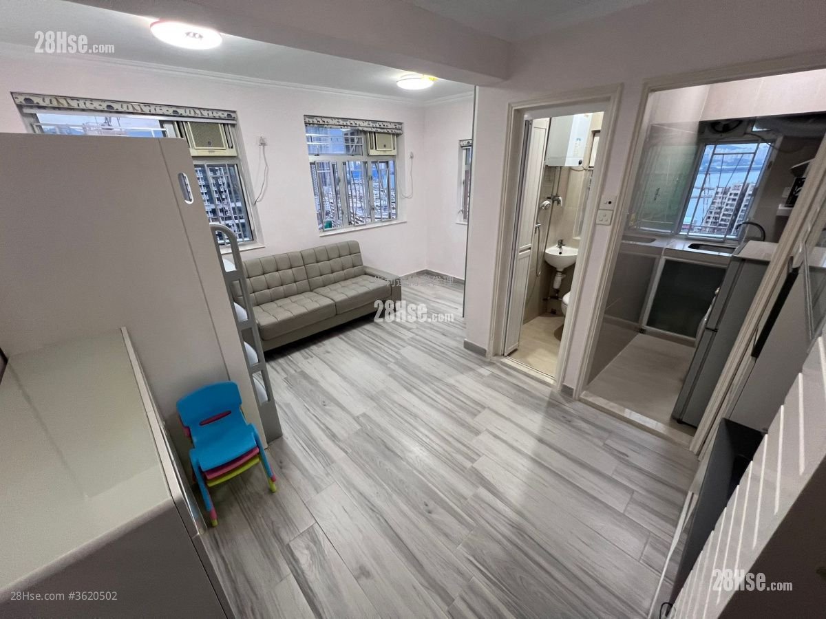 Faerie Court Sell Studio , 1 Bathroom 252 ft² Faerie Court Sell Studio , 1 Bathroom 252 ft²