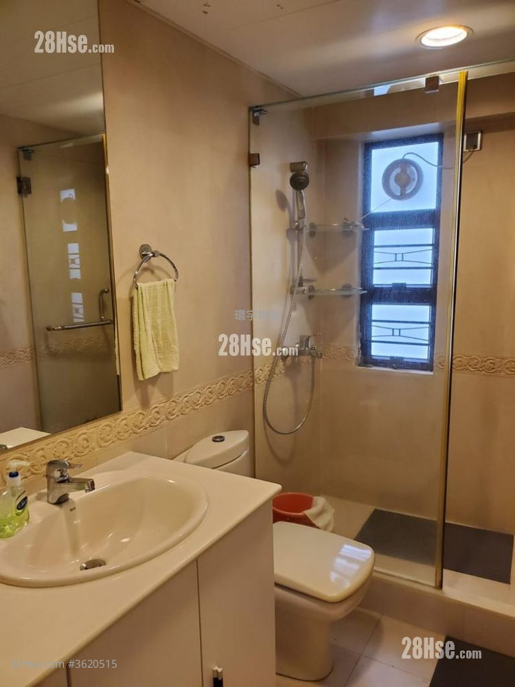 Town Square Rental 3 Bedrooms , 2 Bathrooms 745 ft² Town Square Rental 3 Bedrooms , 2 Bathrooms 745 ft²