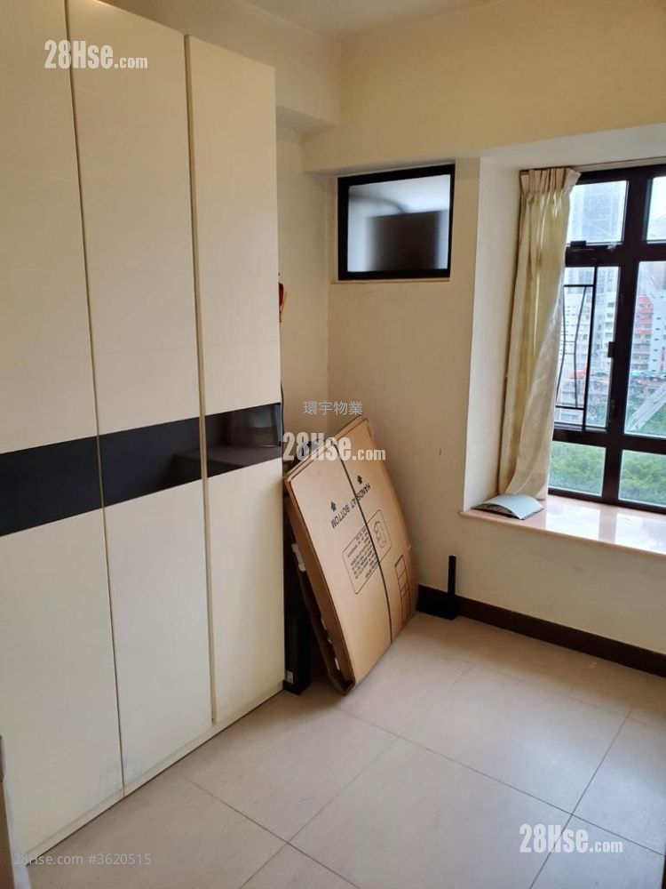 Town Square Rental 3 Bedrooms , 2 Bathrooms 745 ft² Town Square Rental 3 Bedrooms , 2 Bathrooms 745 ft²