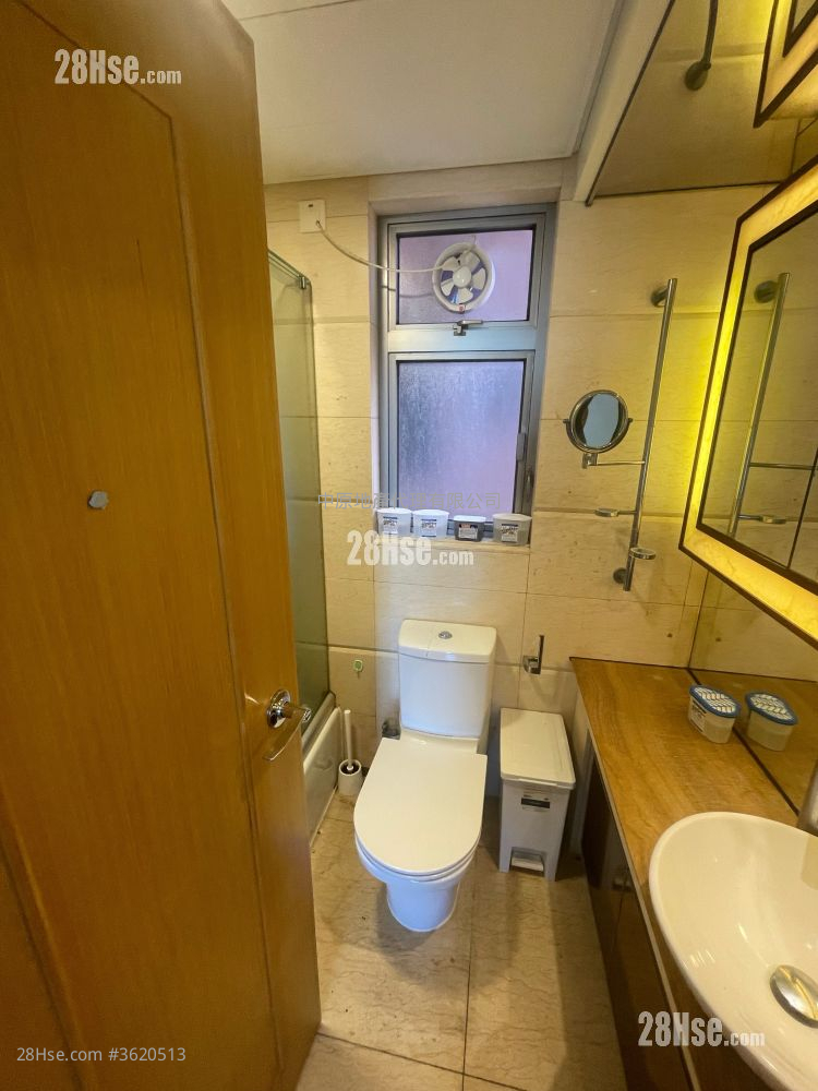 Harbour Green Sell 3 Bedrooms 541 ft² Harbour Green Sell 3 Bedrooms 541 ft²