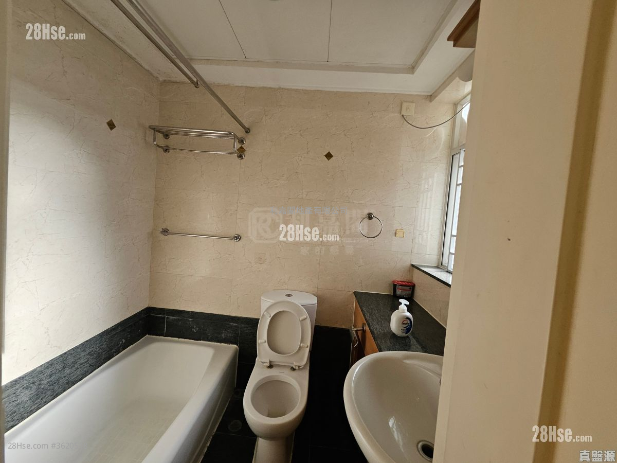 Liberte Sell 3 Bedrooms 609 ft² Liberte Sell 3 Bedrooms 609 ft²
