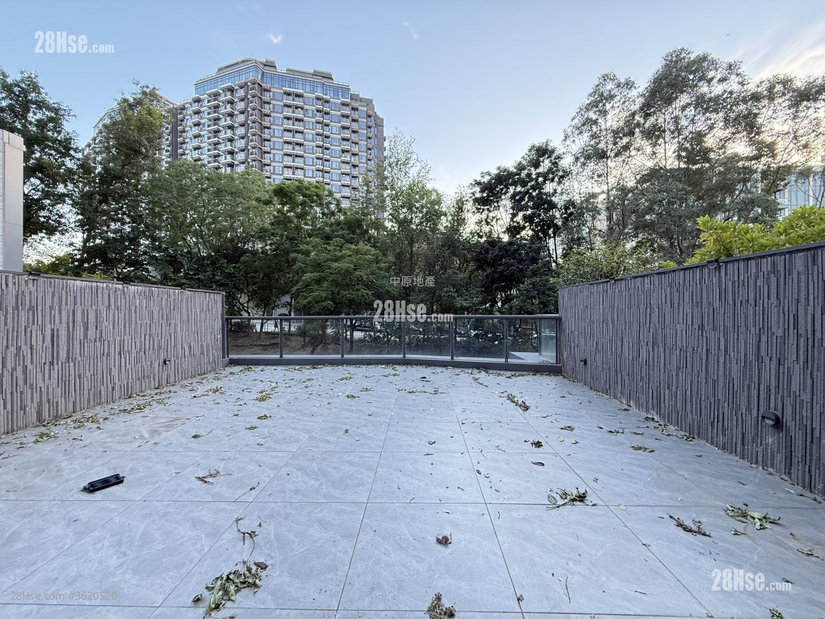 Le Point Rental 2,741 ft² Le Point Rental 2,741 ft²