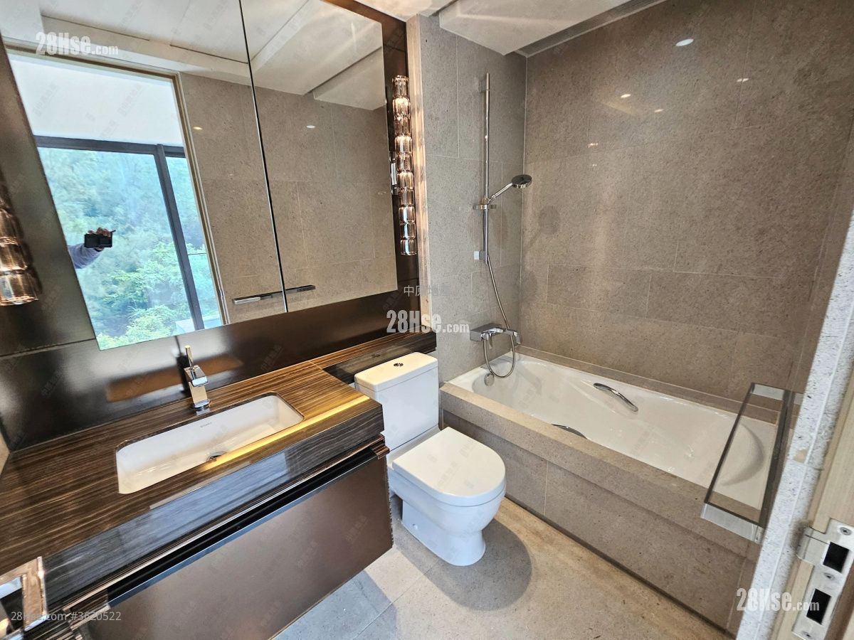 Deauville Rental 2,396 ft² Deauville Rental 2,396 ft²