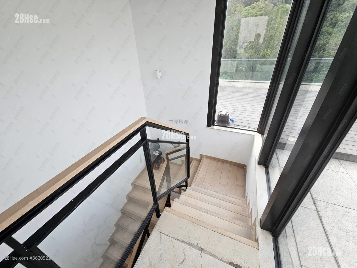 Deauville Rental 2,396 ft² Deauville Rental 2,396 ft²